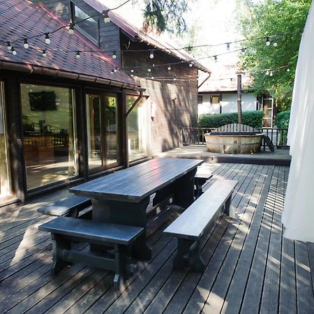 Отель Tree House Relax Park Кишинёв Экстерьер фото