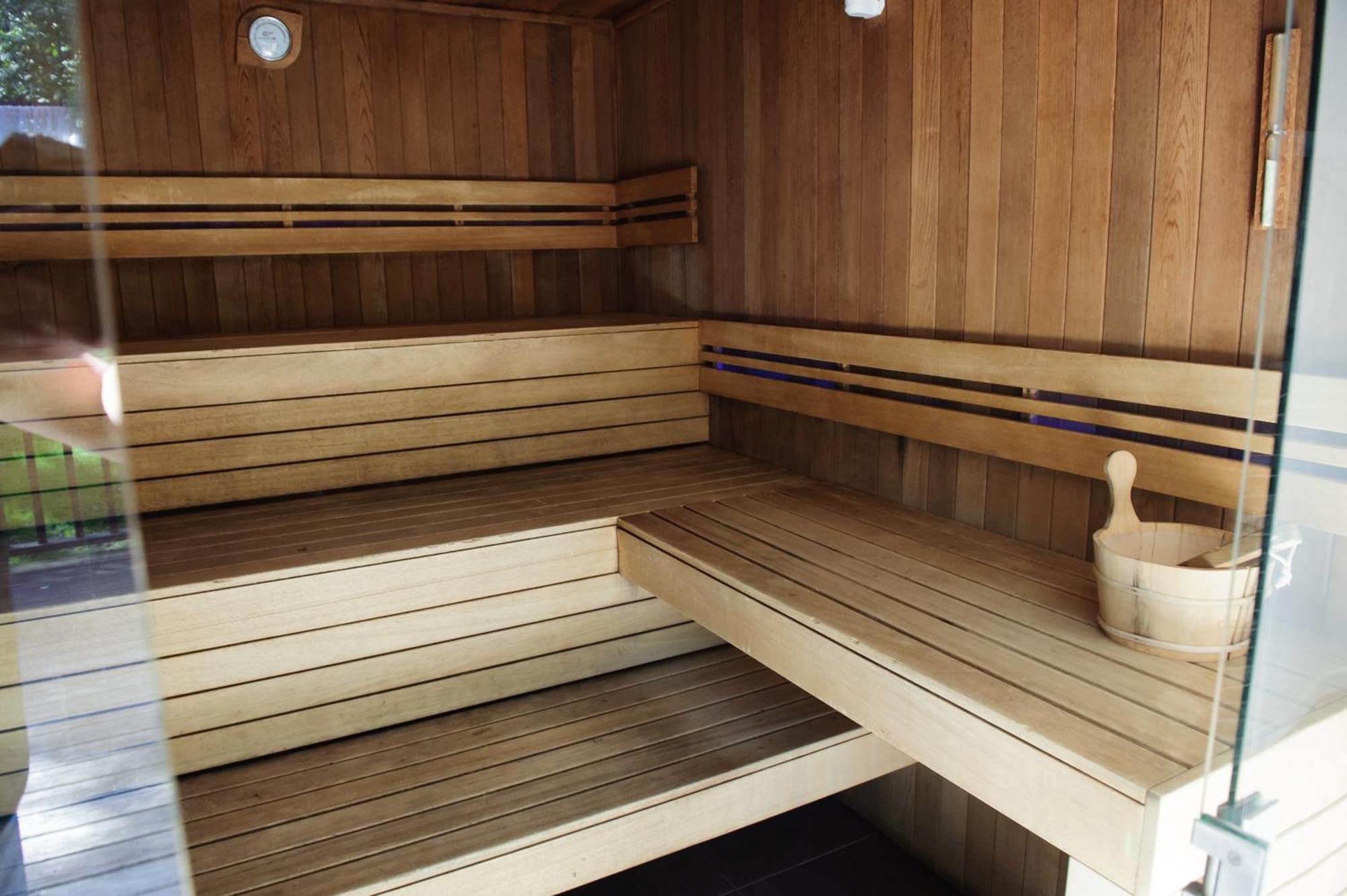 Отель Tree House Relax Park Кишинёв Экстерьер фото
