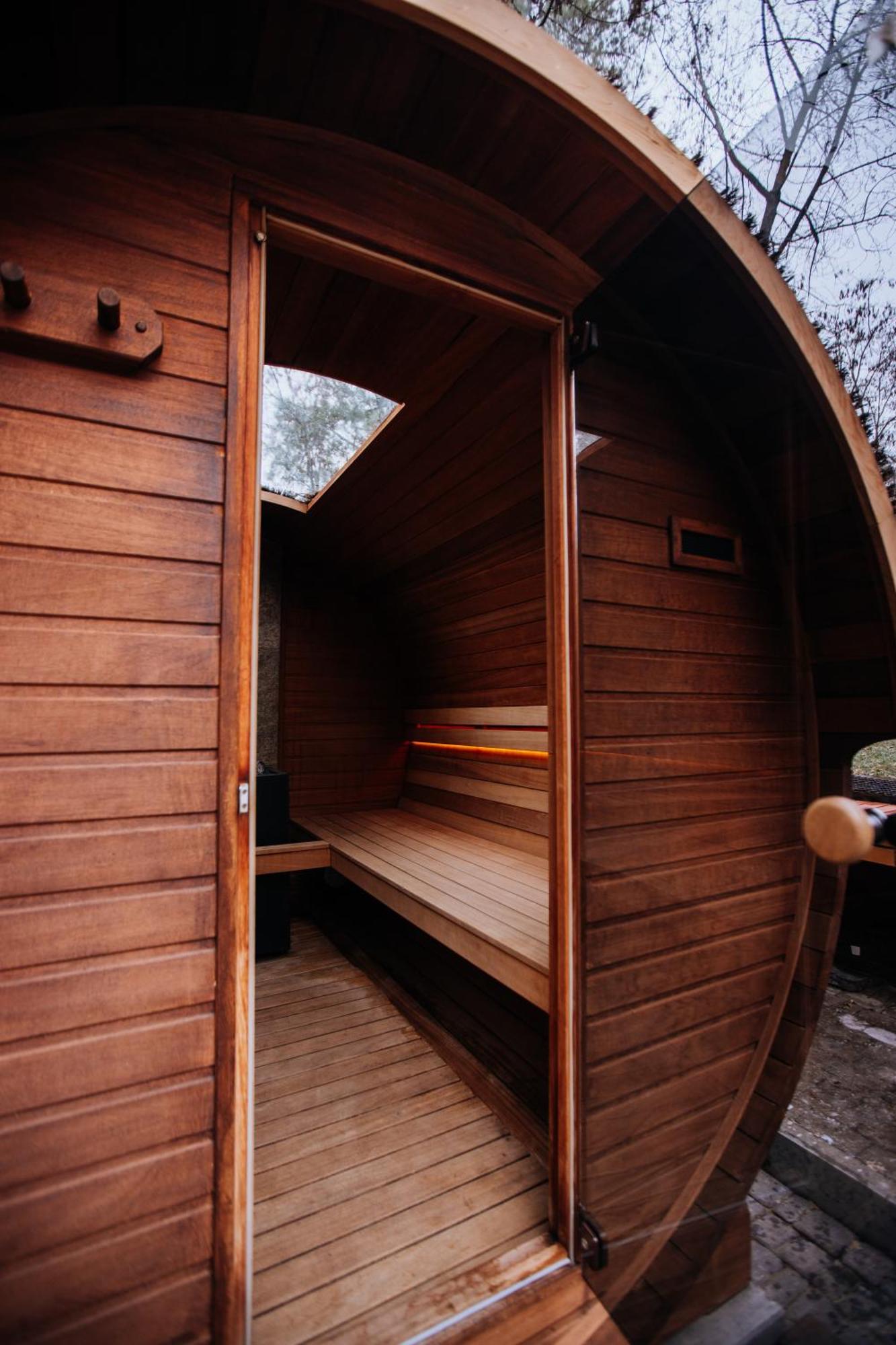 Отель Tree House Relax Park Кишинёв Экстерьер фото
